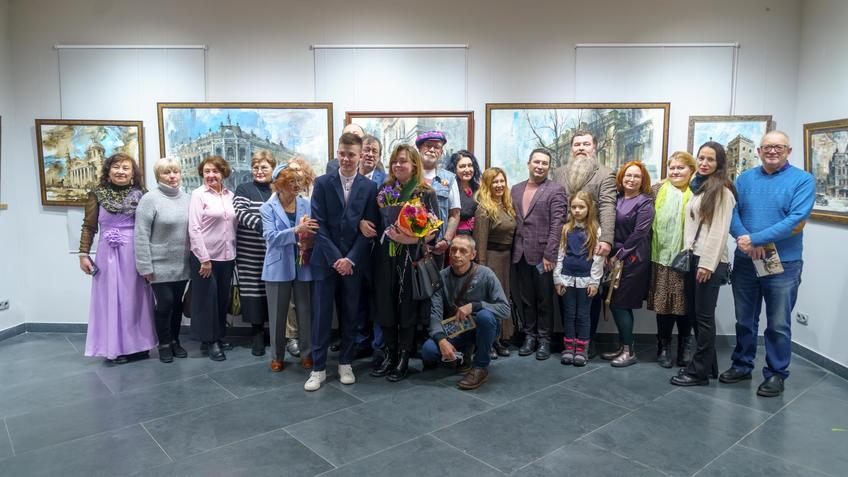 Фото №999493. На открытии выставки И.Айдарова «Казань в моем сердце»